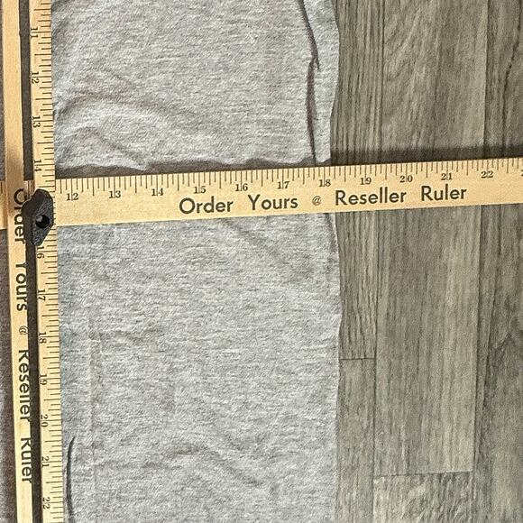 Columbia Gray Mountains Logo T-Shirt Mens Medium Graphic Outdoor Hiking Tee - Picture 4 of 5